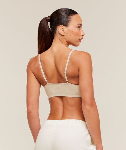 FeatherForm V-Neck Bralette - US 1330