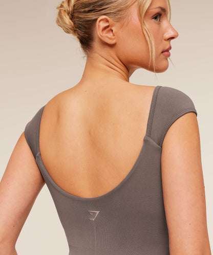 Soft Sculpt Cap Sleeve All-In-One - US 3647