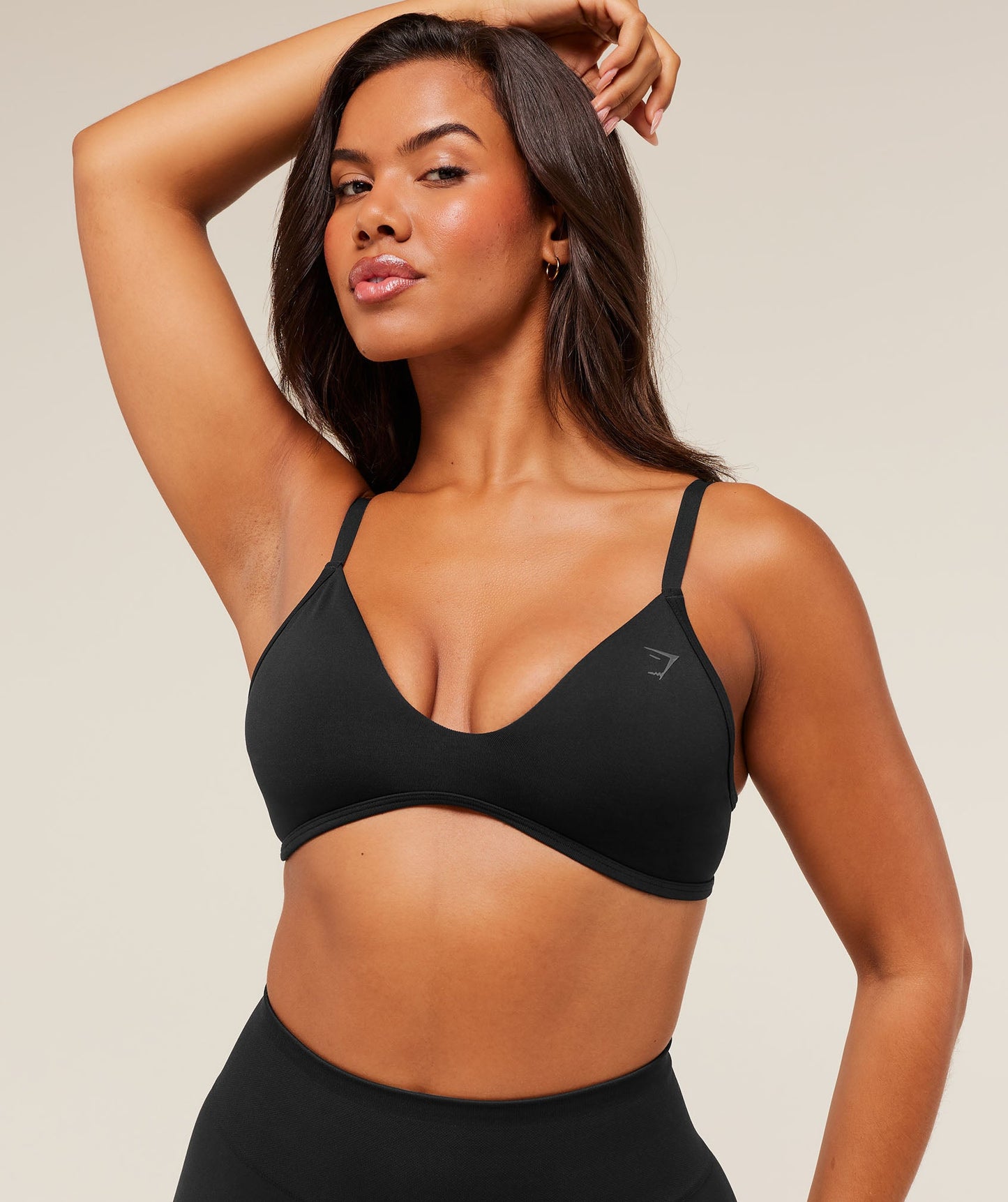 Soft Sculpt V-neck Sports Bra - US 8588