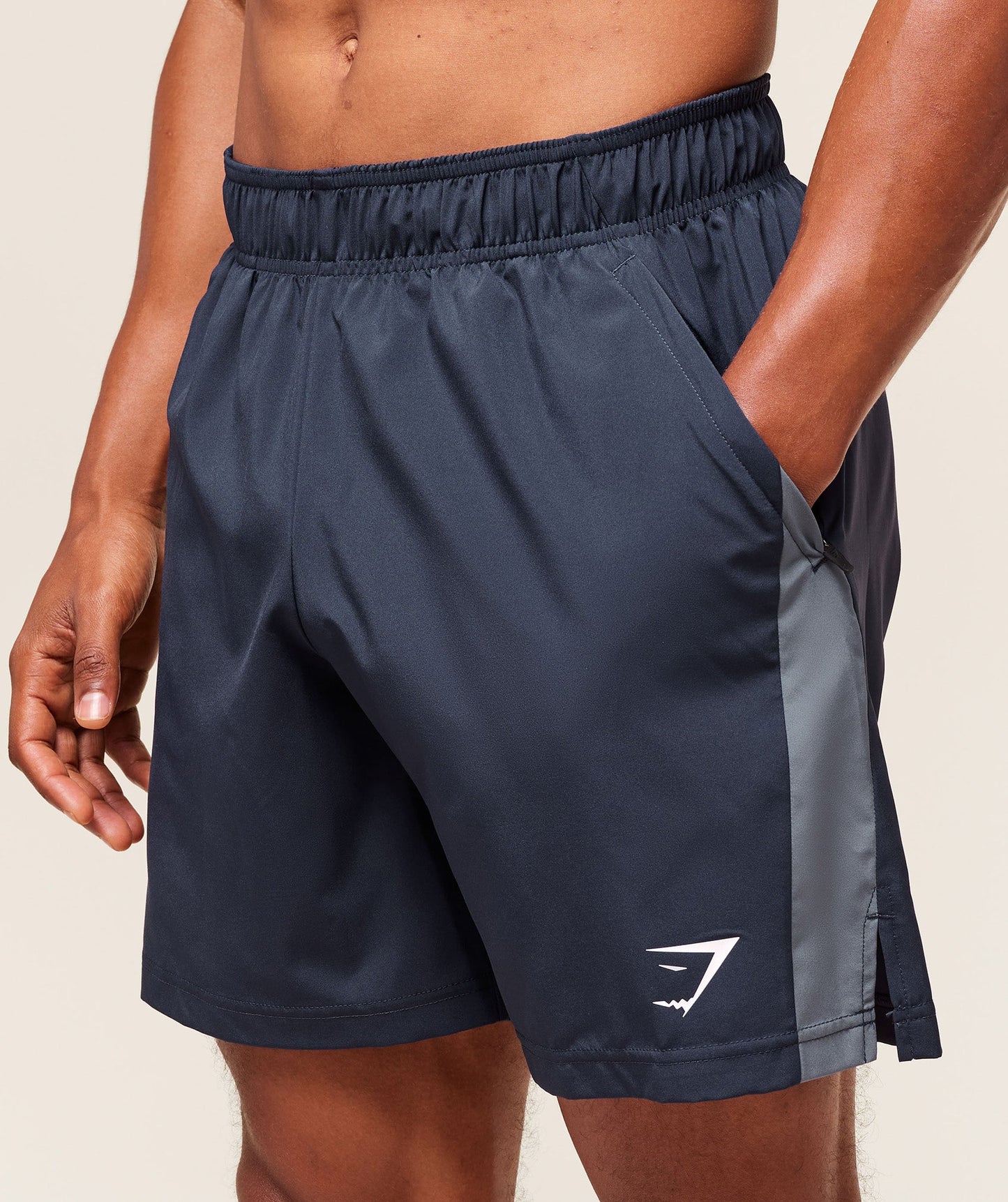 Sport 7\" Shorts - US 2587