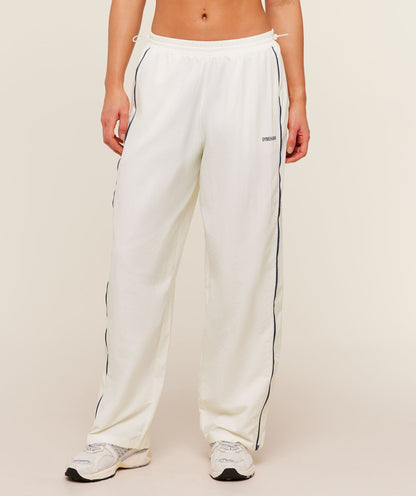 To From Pants - US 0571
