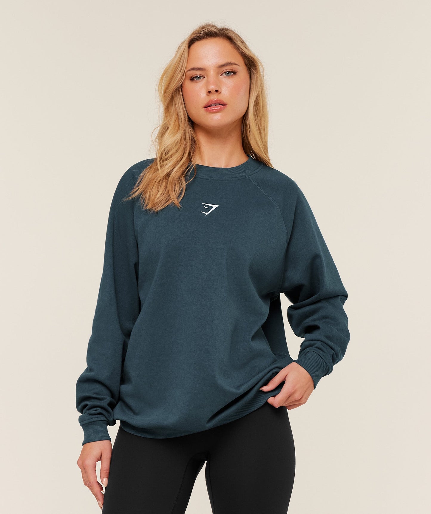 Training Oversized Fleece Sweatshirt - US 8592