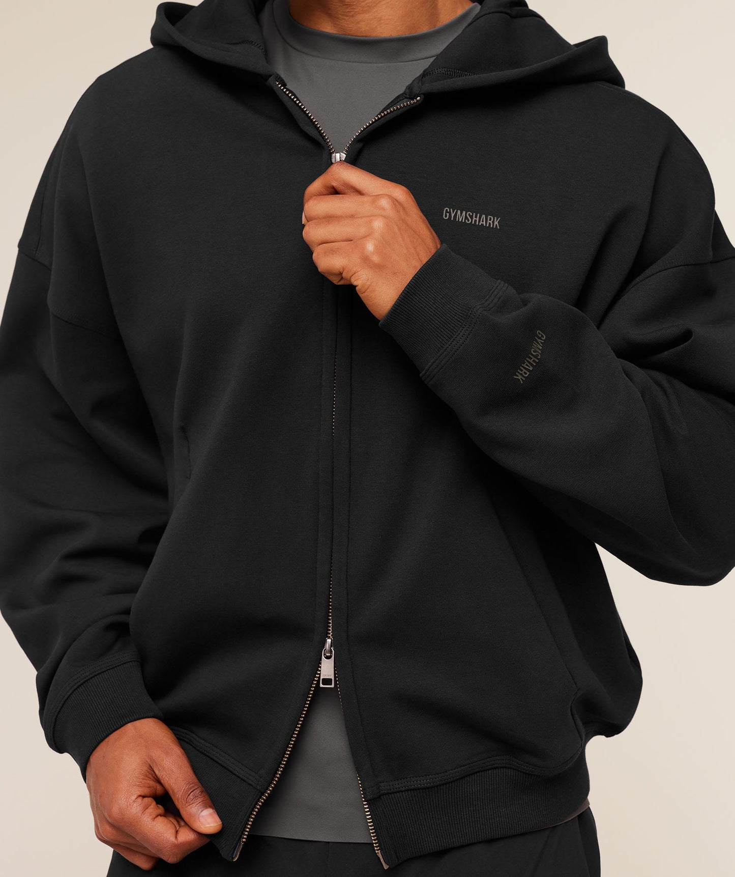 Evolve Lightweight Zip Through Hoodie - US 6327