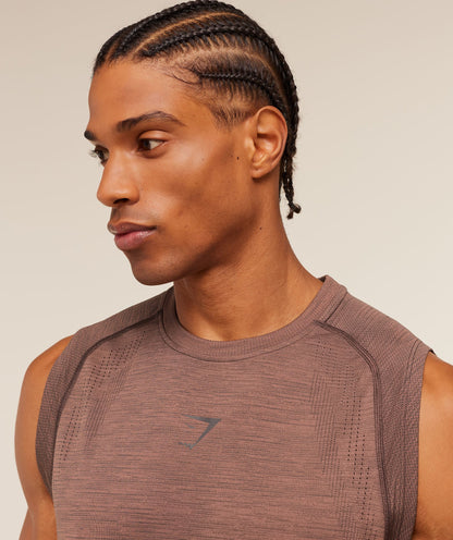 Versatile Seamless Tank - US 8303