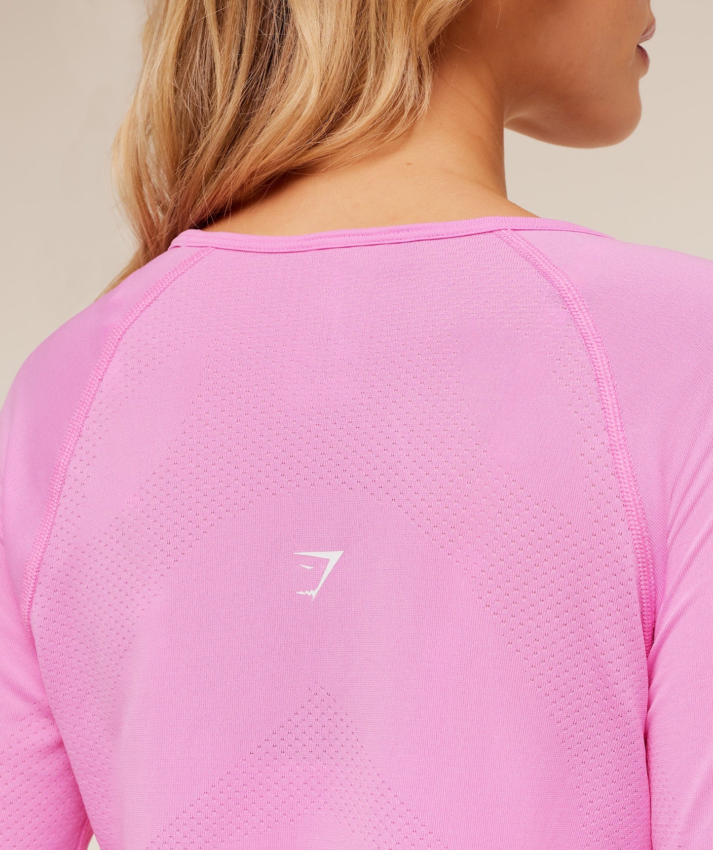 Vital Seamless Light Long Sleeve Top - US 2163