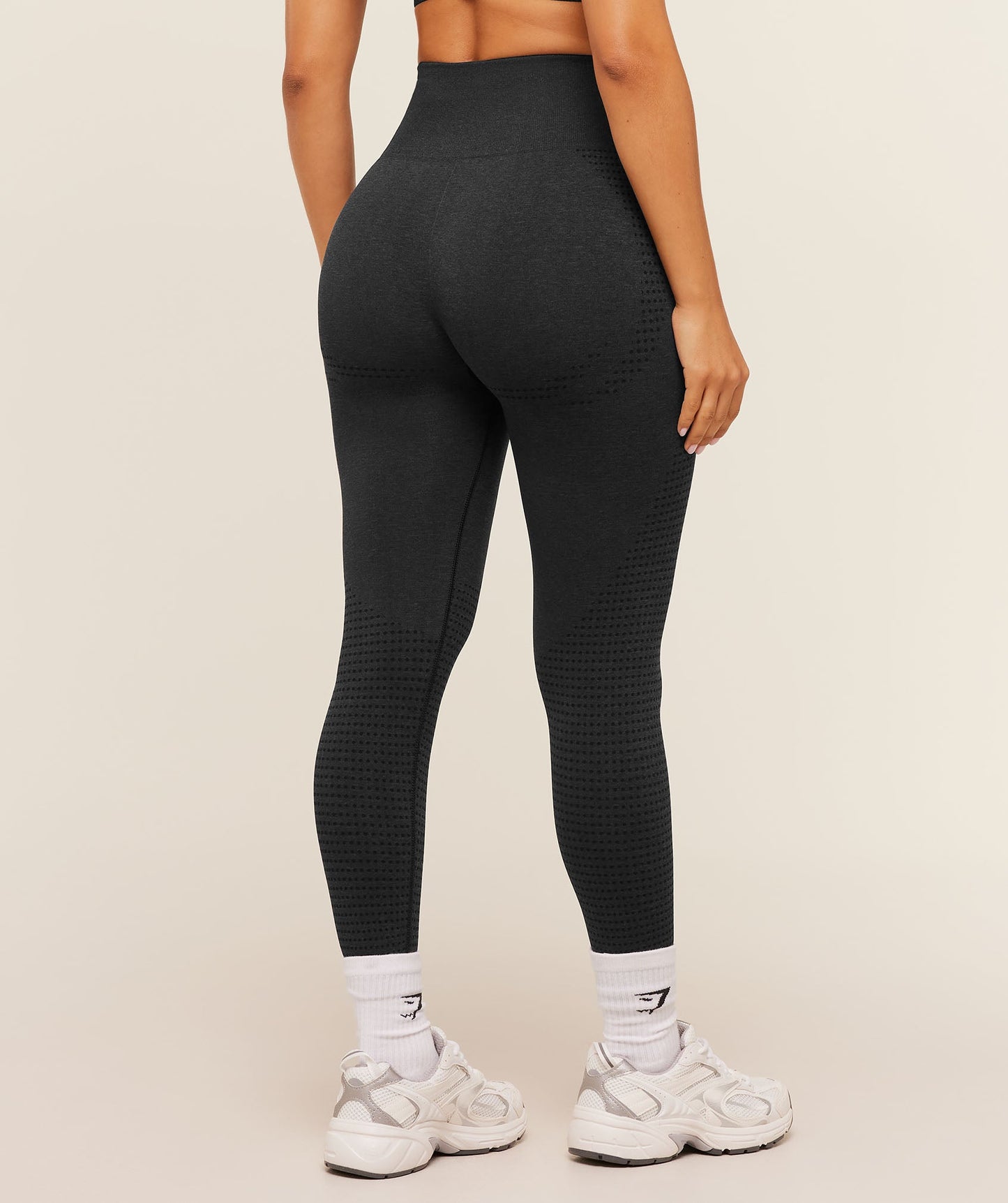 Vital Short Leggings - US 2123