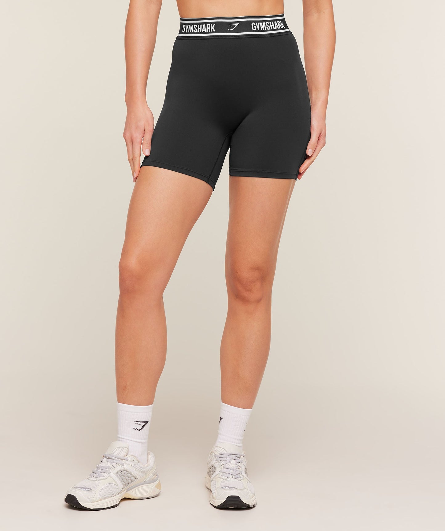 Light Support Halter Neck Logo Sports Bra - US 6487