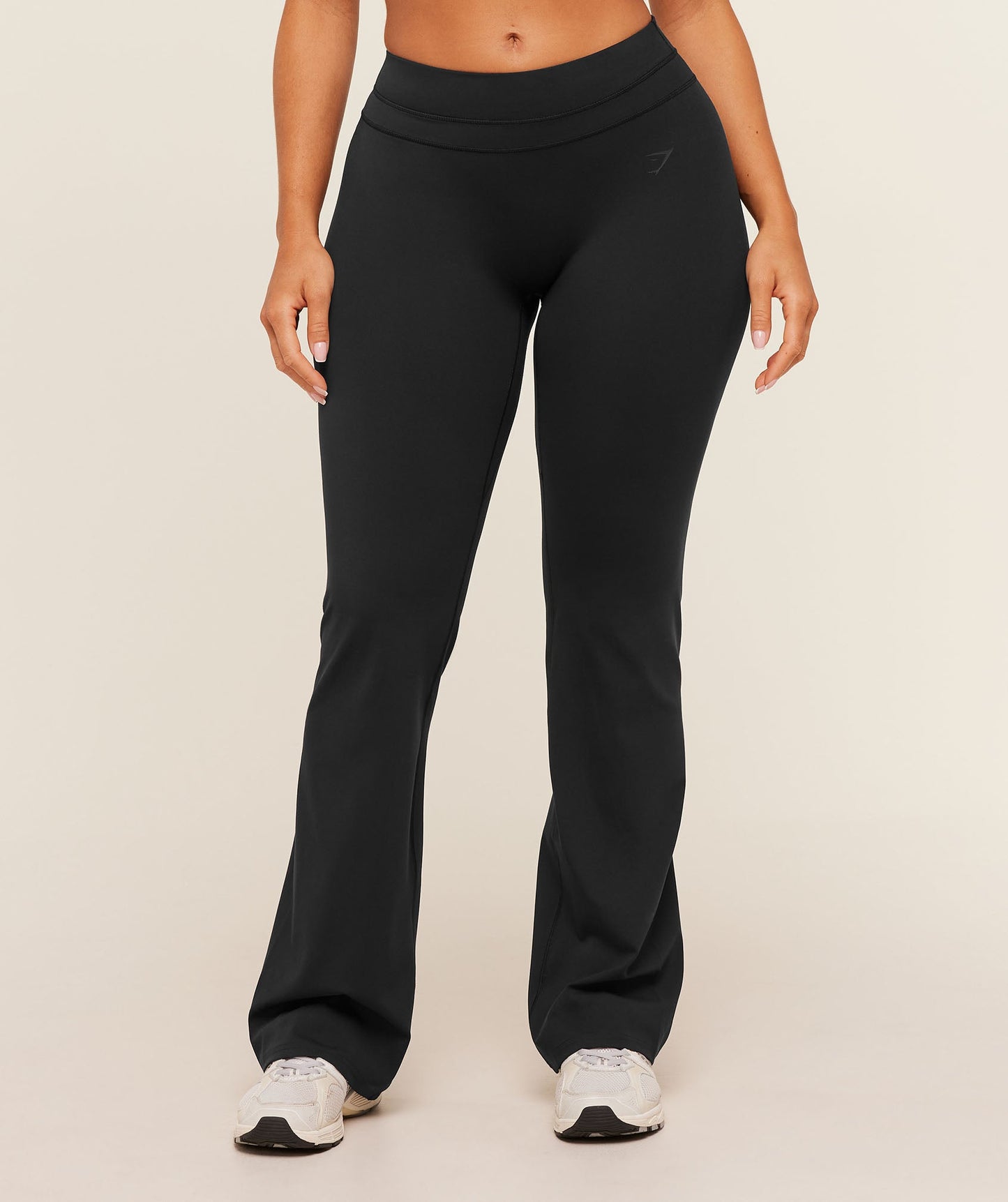 Whitney Mid-High Rise Flared Leggings - US 5437